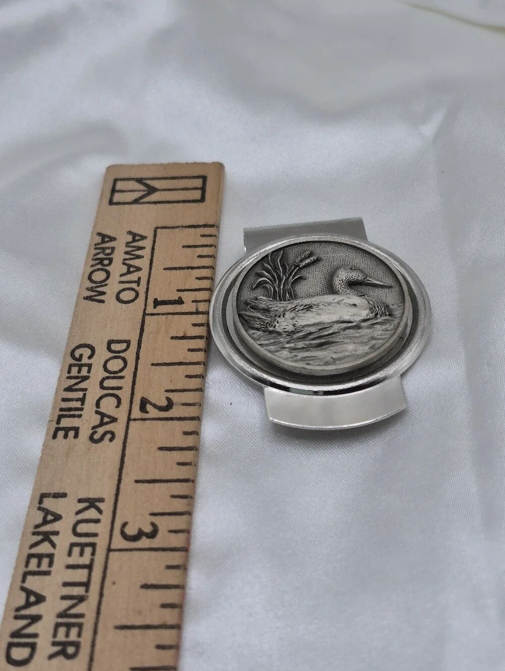 Silver Duck Motif In Marsh Setting Money Clip - Silver